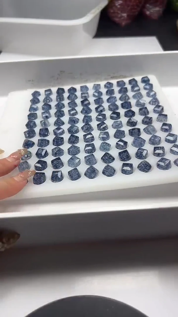 颈饰未镶嵌水晶w3329伦敦蓝阿赛方糖10mm*10颗