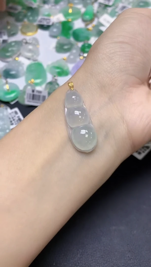 颈饰18K金镶嵌翡翠天然缅甸翡翠A货百元以上9元证书费自理