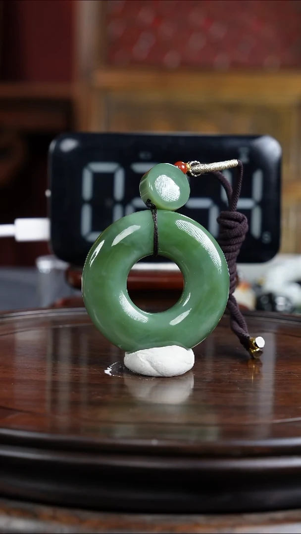 未镶嵌和田玉挂件秦****关1