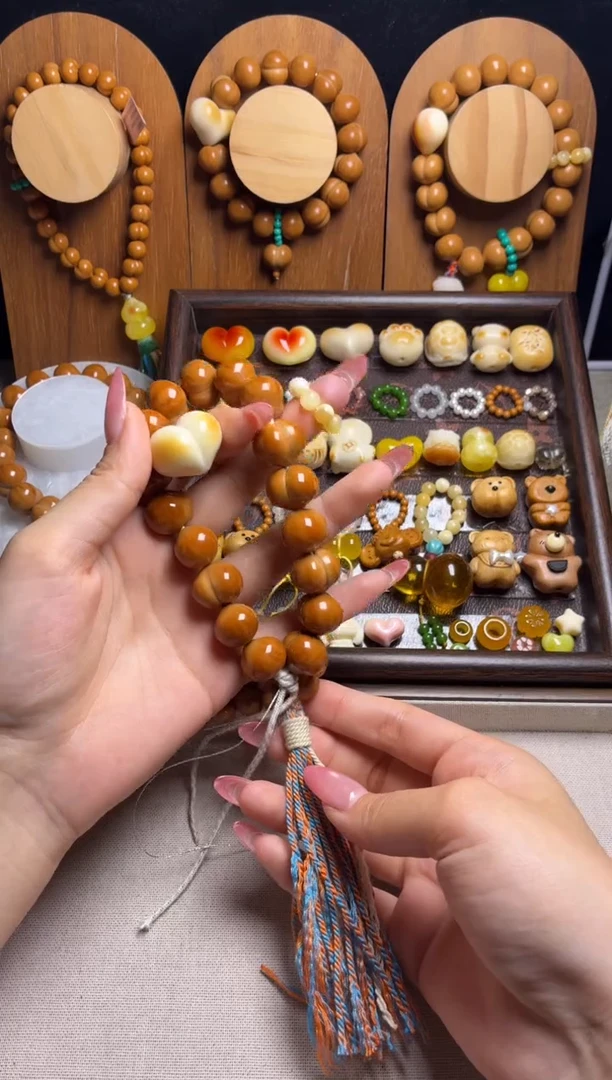 手串猴头核桃佳*全品高桃17.5爱心黄跑环民族风流苏