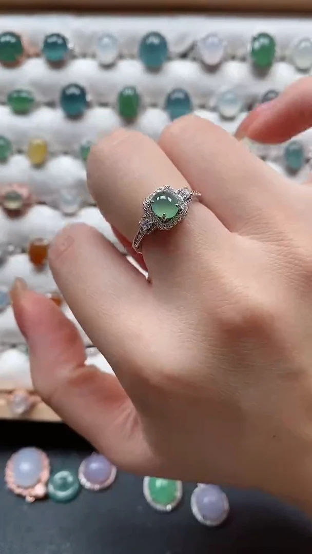 【闪购商品】翡翠戒指银S925镶嵌一物一证一礼盒