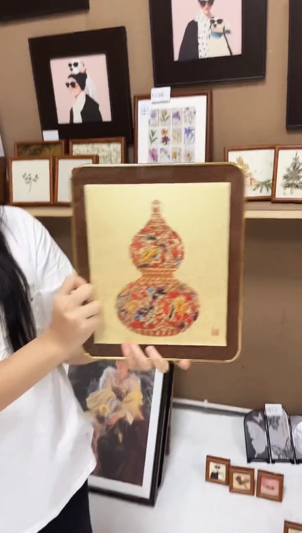 竖款25*30  葫芦摆台