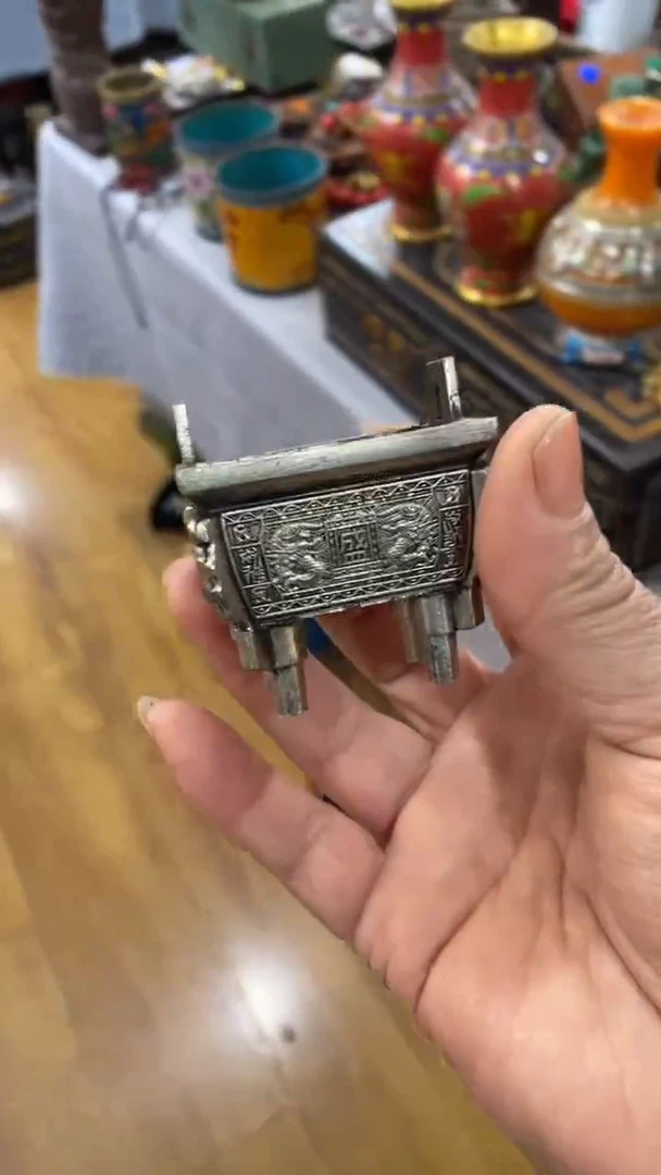 【闪购商品】宫廷影视老旧工艺摆件