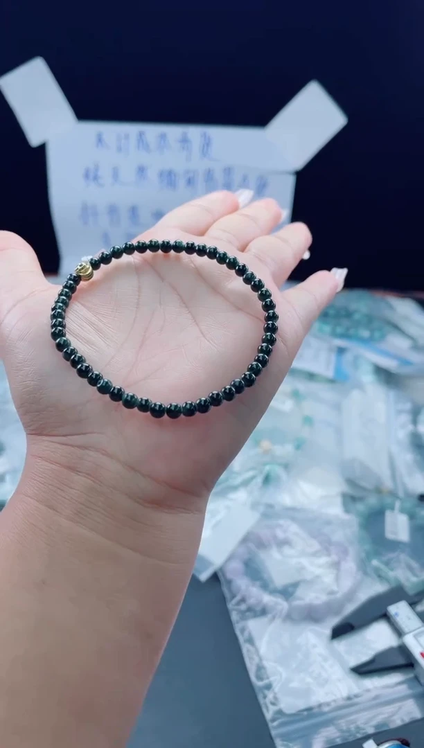 未镶嵌戒指翡翠珠串