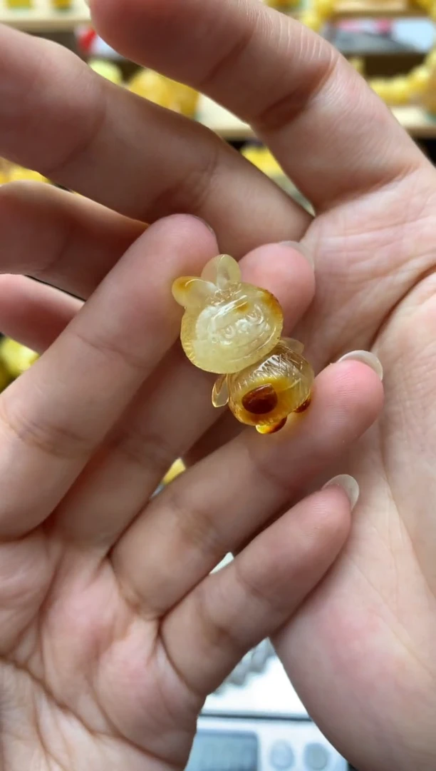 琥珀未镶嵌珠宝奇石081琥珀蜜蜡微瑕