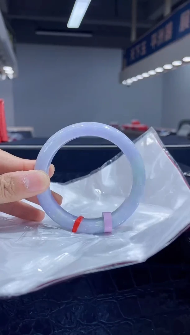 未镶嵌手镯翡翠4