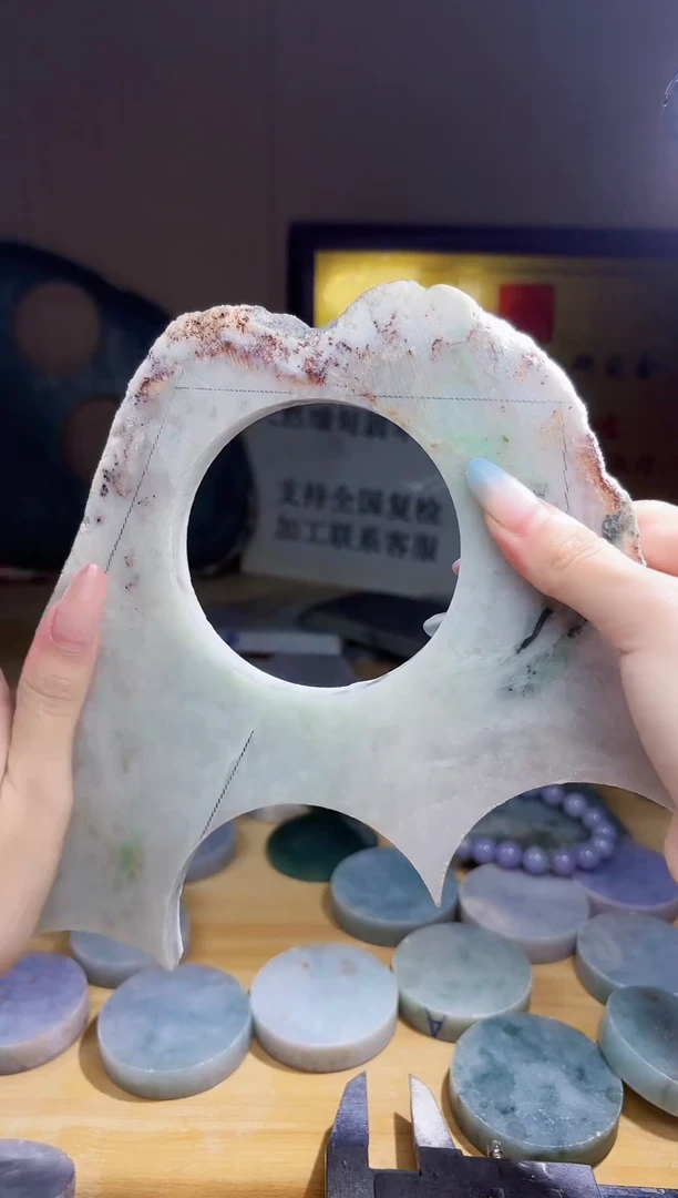 翡翠未镶嵌颈饰翡翠A货 温谭466