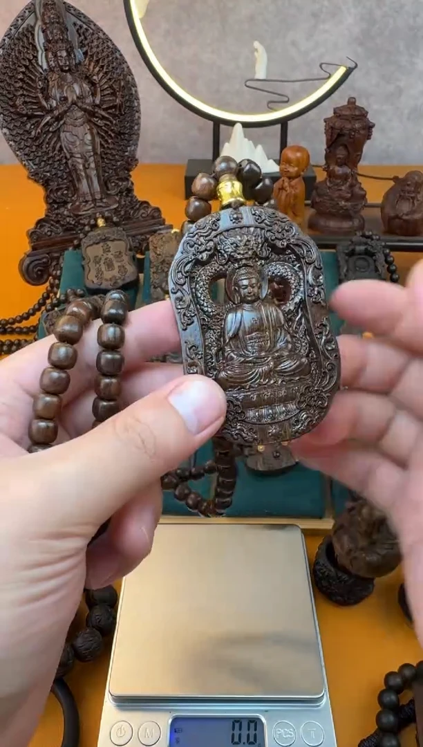 贡木吊坠《巴布亚贡木》新品巴布亚贡木阿弥陀佛