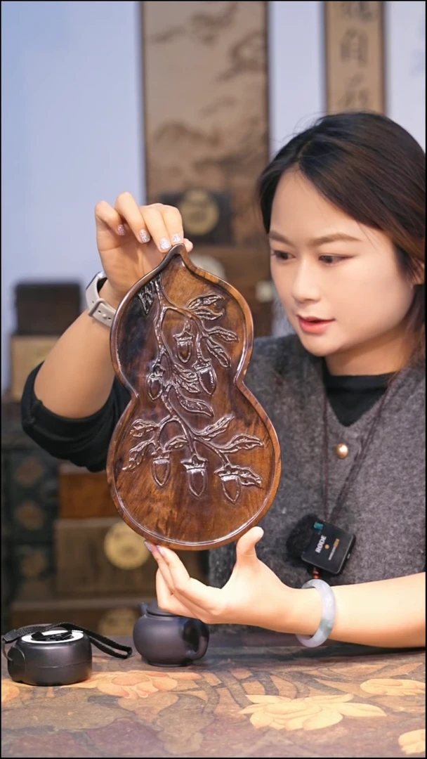 金丝楠满花浮雕柿子款 微微瑕 一口价不提不换 介意勿拍 21