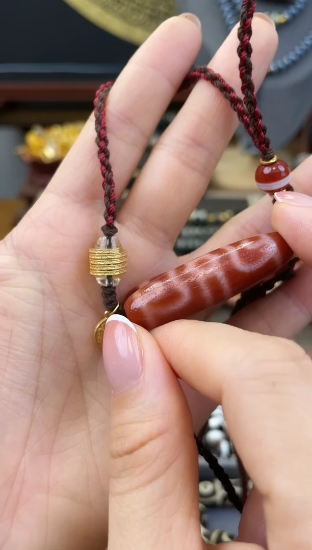 未镶嵌颈饰玛瑙/玉髓c****主美泓精品高油红肉法帽颈饰