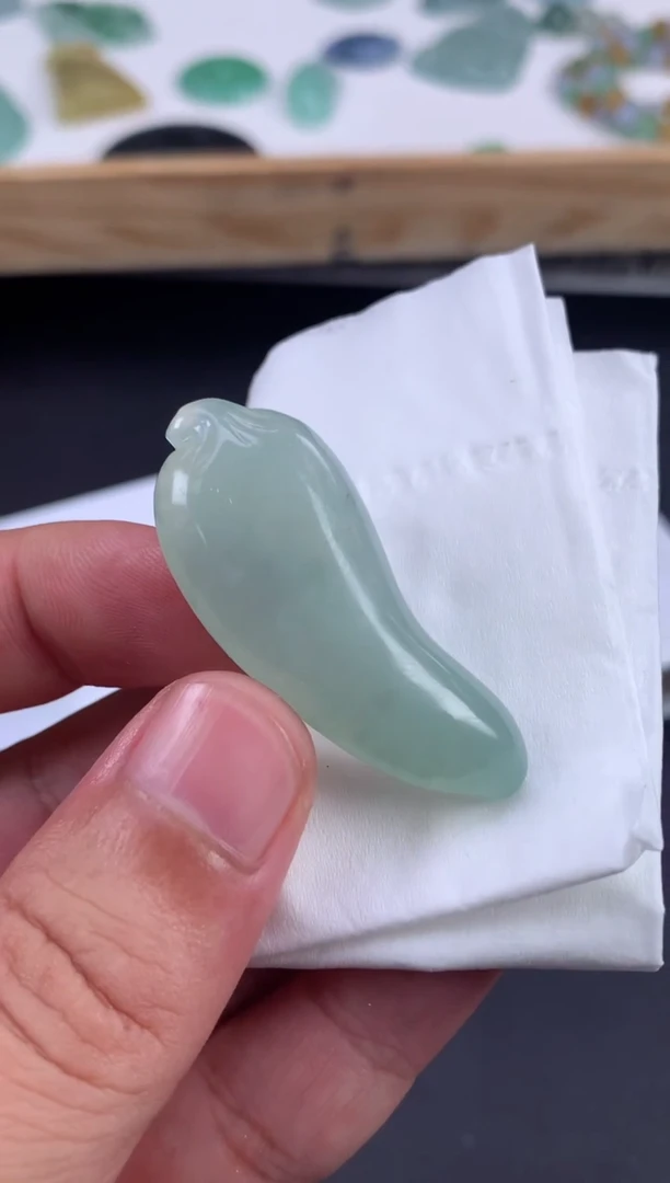 未镶嵌定制翡翠雾?翡翠