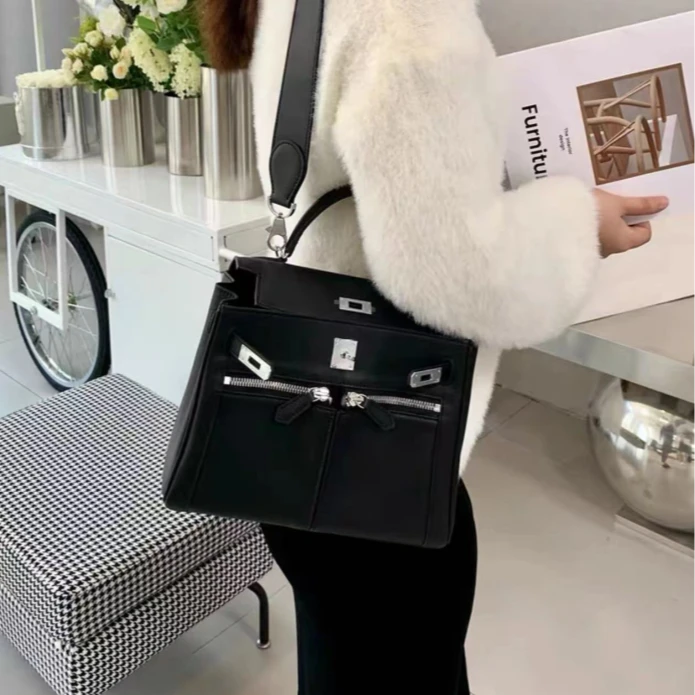 【工厂直销】XKY-6937-黑色轻奢时尚气质百搭女士包