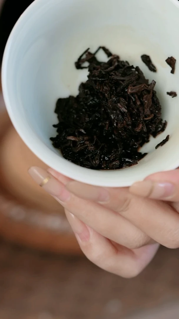 小***兴2014年 流霞 刮风寨熟茶 500g一瓮