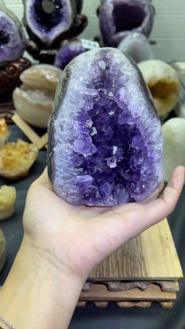 未镶嵌大型摆件（非配饰）紫晶208号摆件