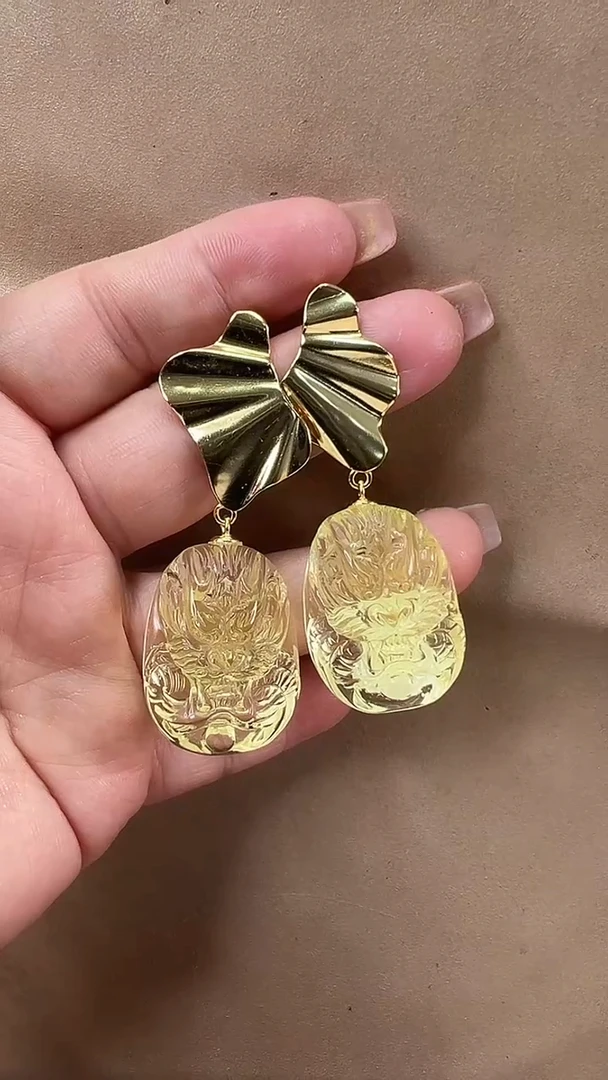 琥珀颈饰未镶嵌耳环