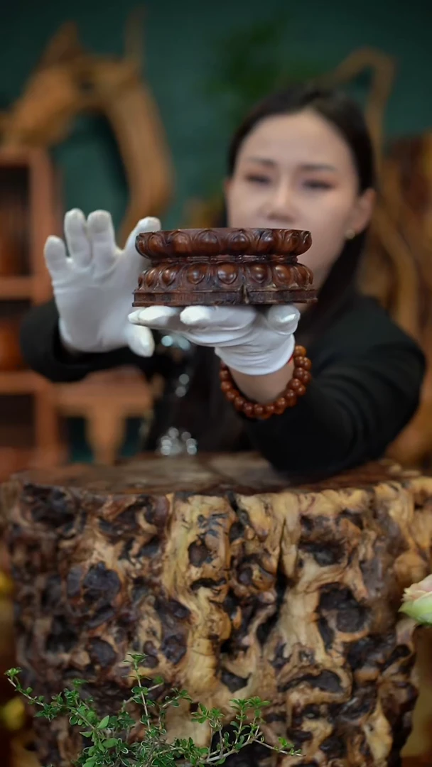 枣木雷击枣木莲花底座