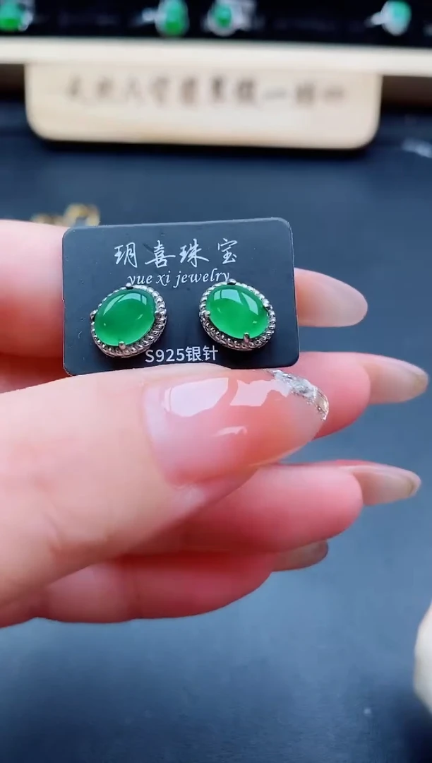 银S925镶嵌戒指翡翠1