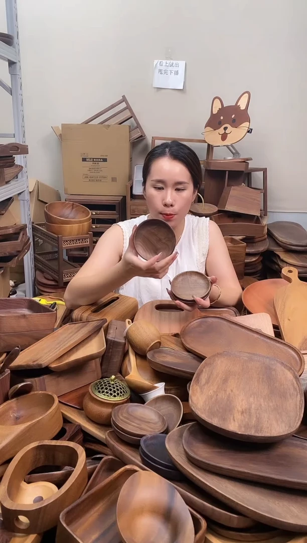 木  北美黑胡桃木圆盘10*2cm