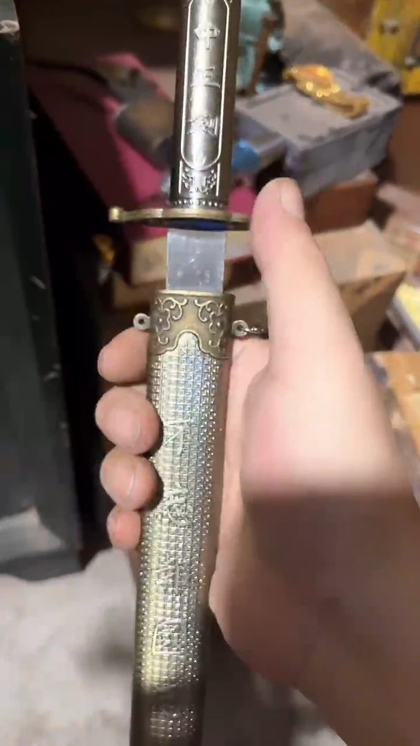 木闪电购链接精品摆件正剑