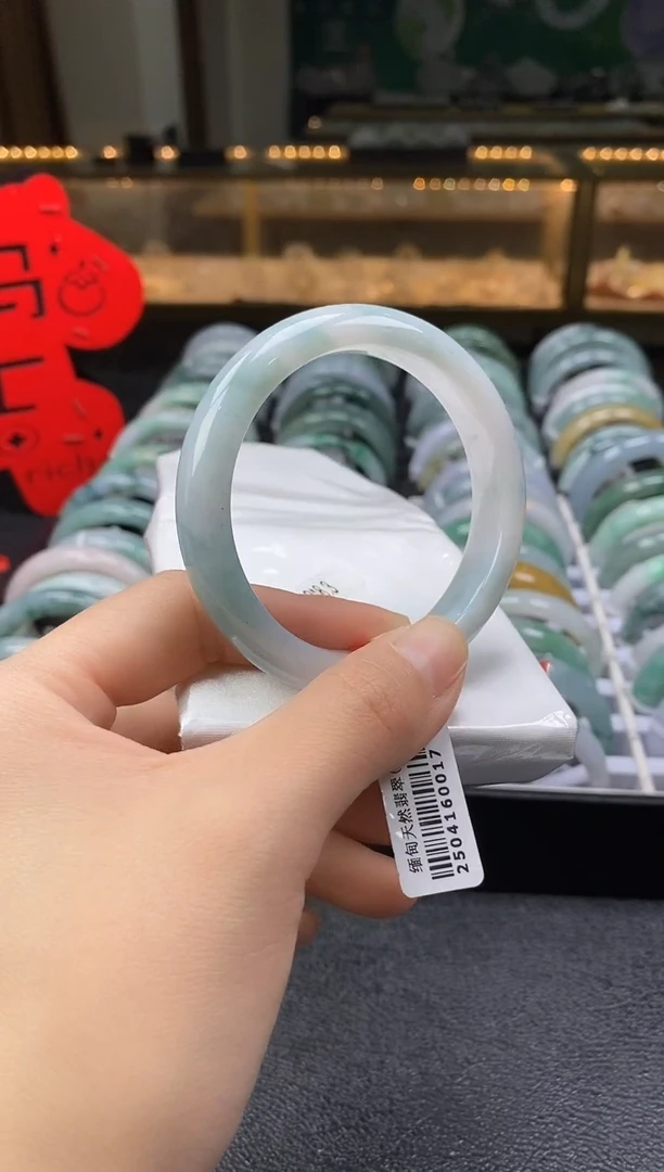 未镶嵌手镯翡翠飘花12*8.3