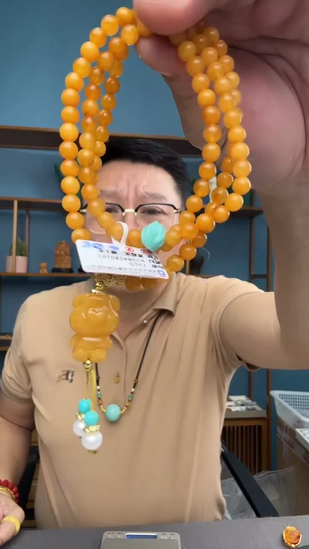 未镶嵌琥珀裸石59（有瑕介意勿拍）