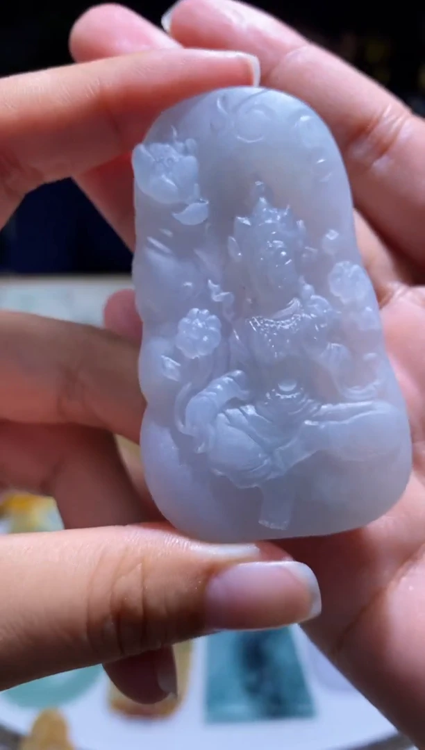 未镶嵌定制翡翠挂件