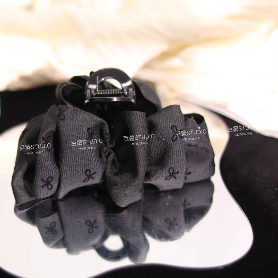 豆薯家轻奢高级感黑色云朵泡泡蝴蝶结发夹头饰后脑勺盘发鲨鱼夹女