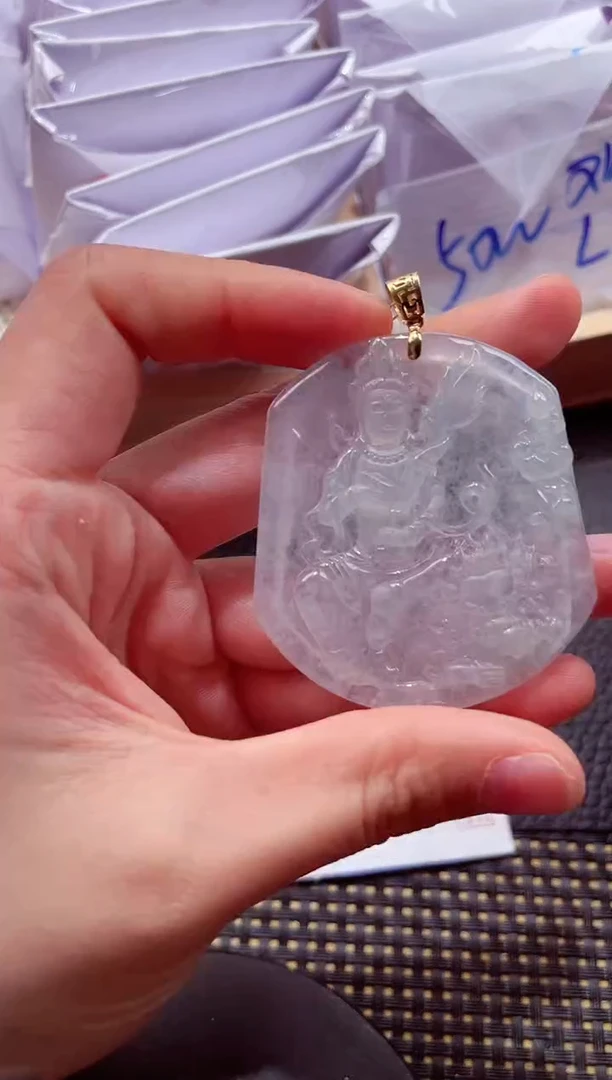 颈饰未镶嵌翡翠20251231