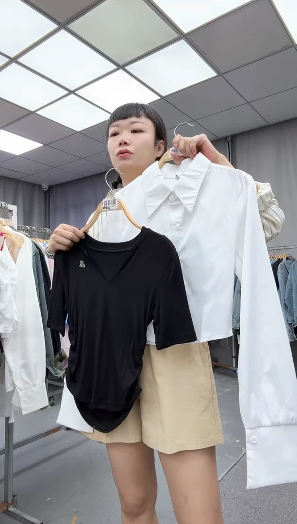 大哥家漂亮衣服漂亮颜色
