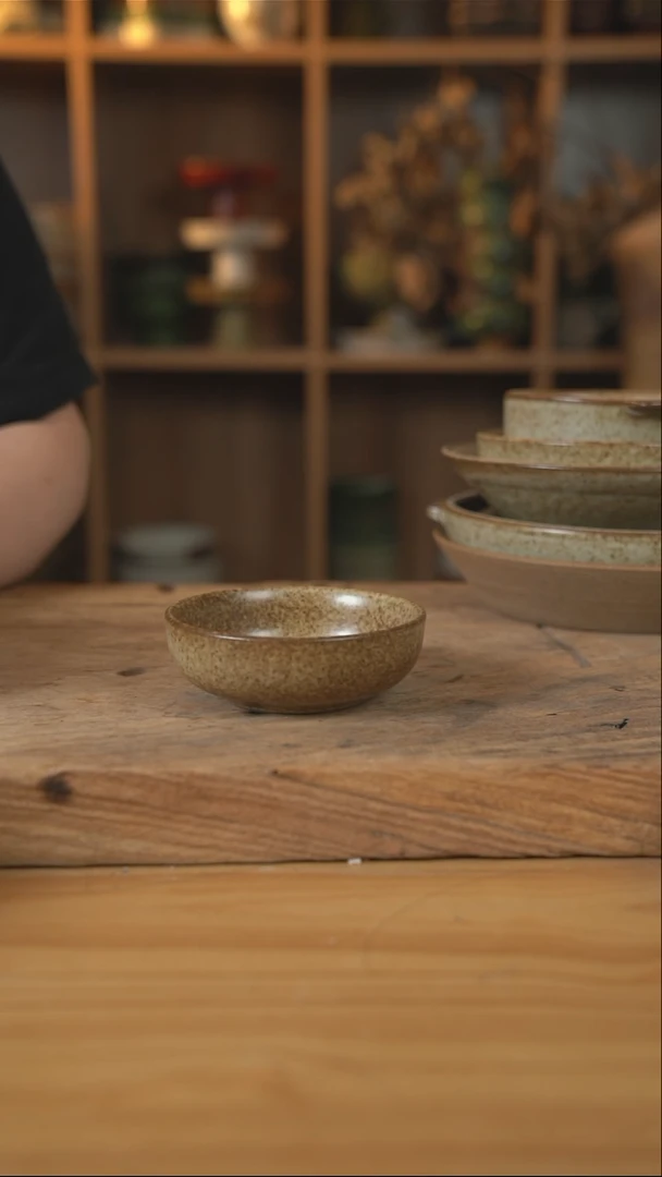 奶奶系列的大号蘸料碟1个【壶