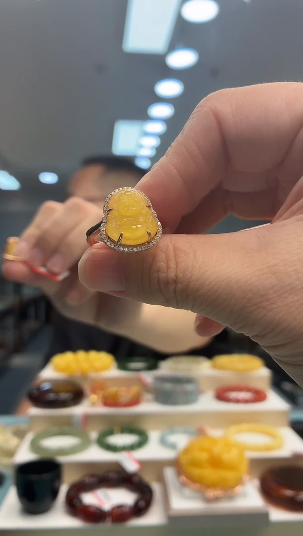 未镶嵌琥珀戒指戒指