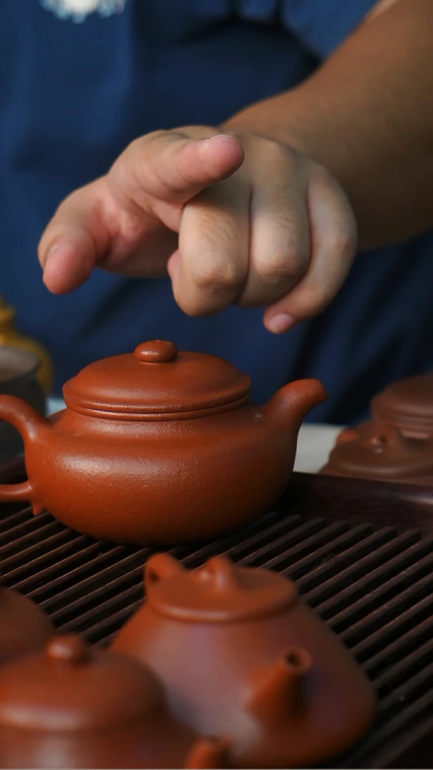 茶壶紫砂小煤窑大红袍 手工泥 大瑕疵