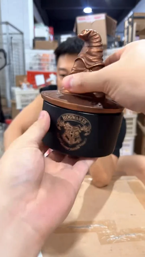 瓷片分院帽首饰盒