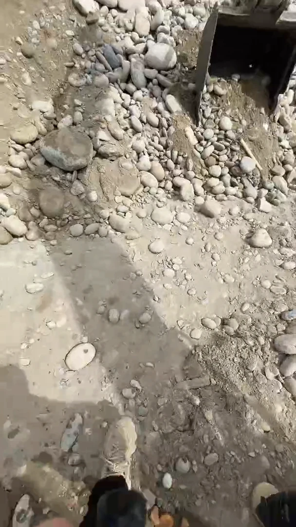 颈饰未镶嵌和田玉知*12