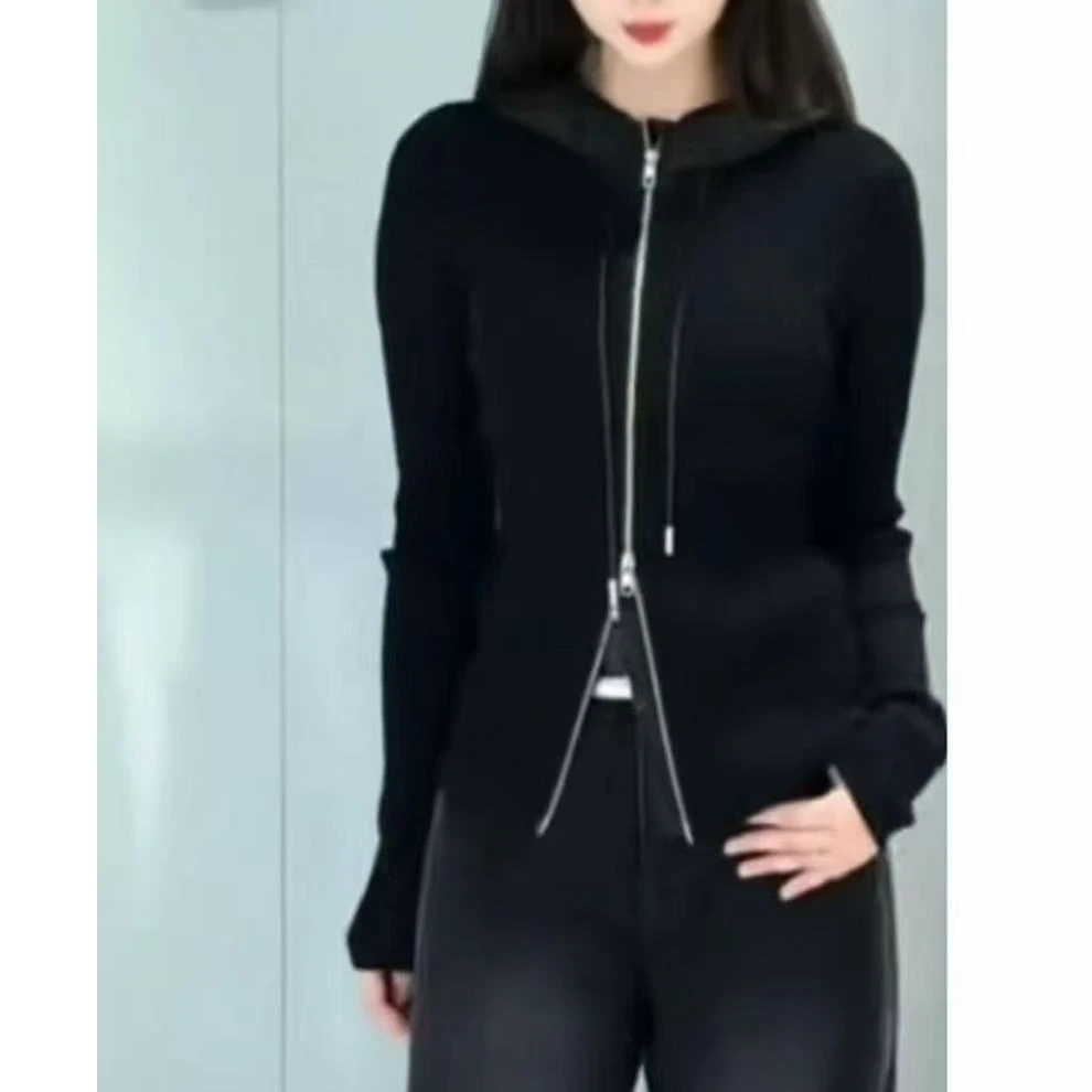 艾家商场女装时尚休闲连帽针织衫