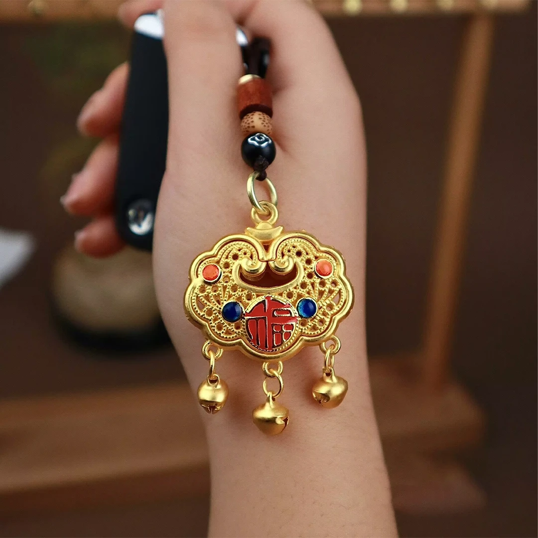 蛇年限定高品质轻奢金色平安锁钥匙扣包挂件编绳祥云男女手工挂坠