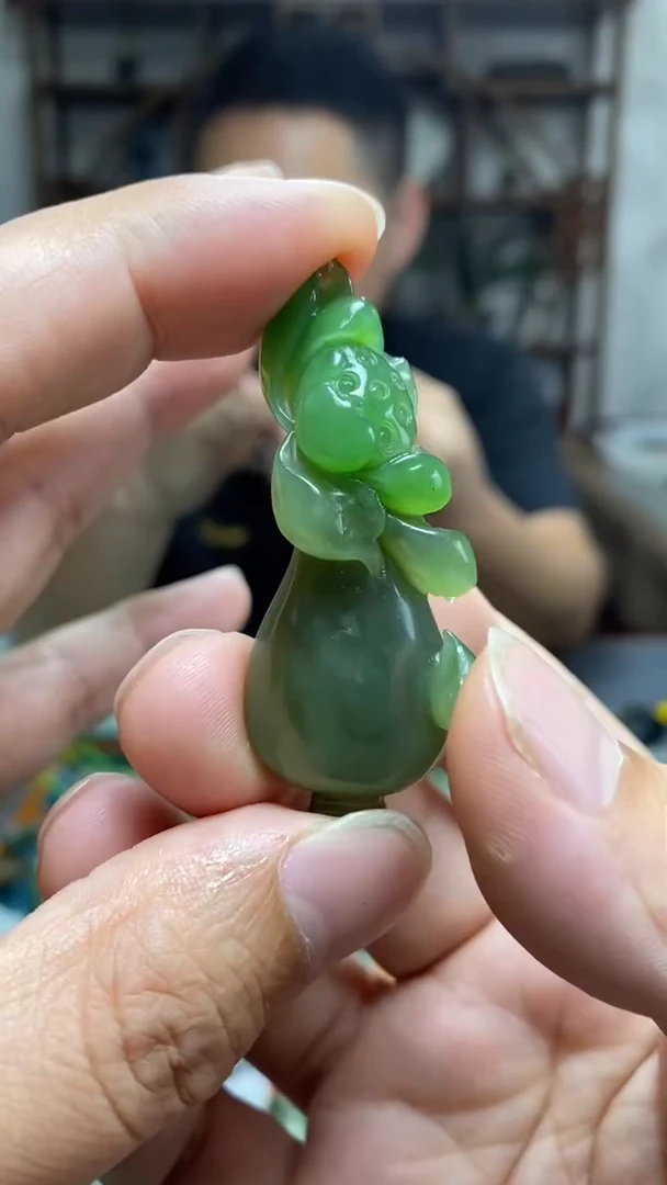 和田玉未镶嵌颈饰87
