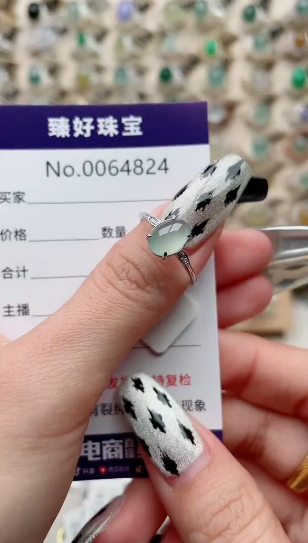 【闪购商品】翡翠戒指银S925镶嵌.........