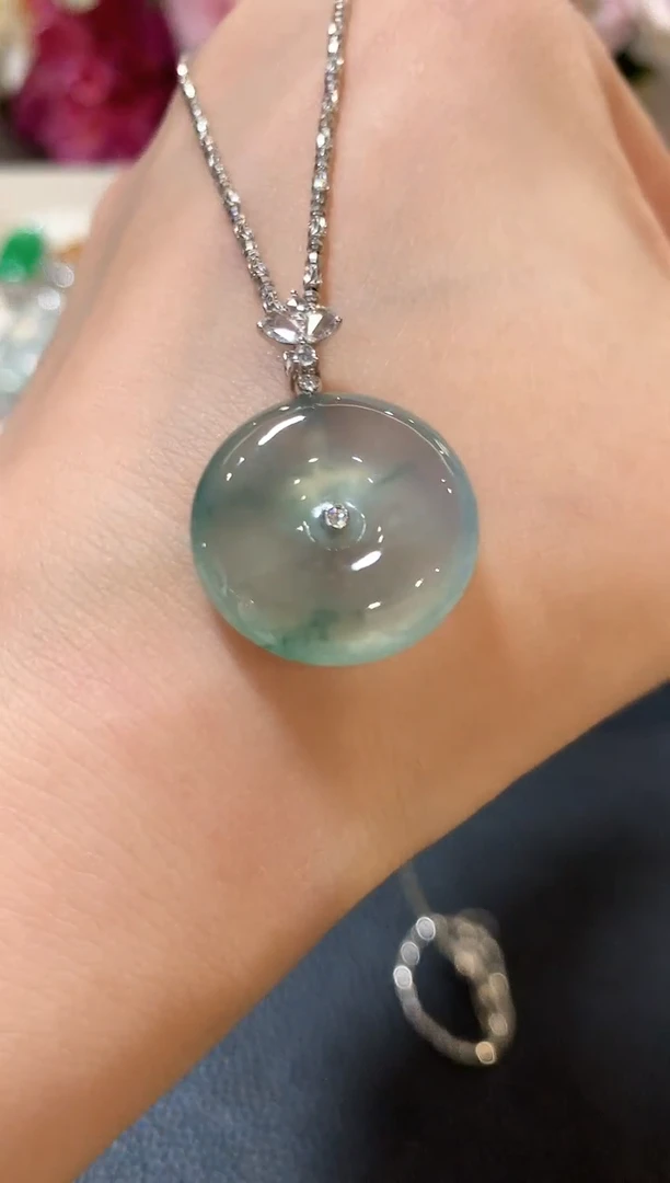 吊坠(不含链)18K金镶嵌翡翠z45