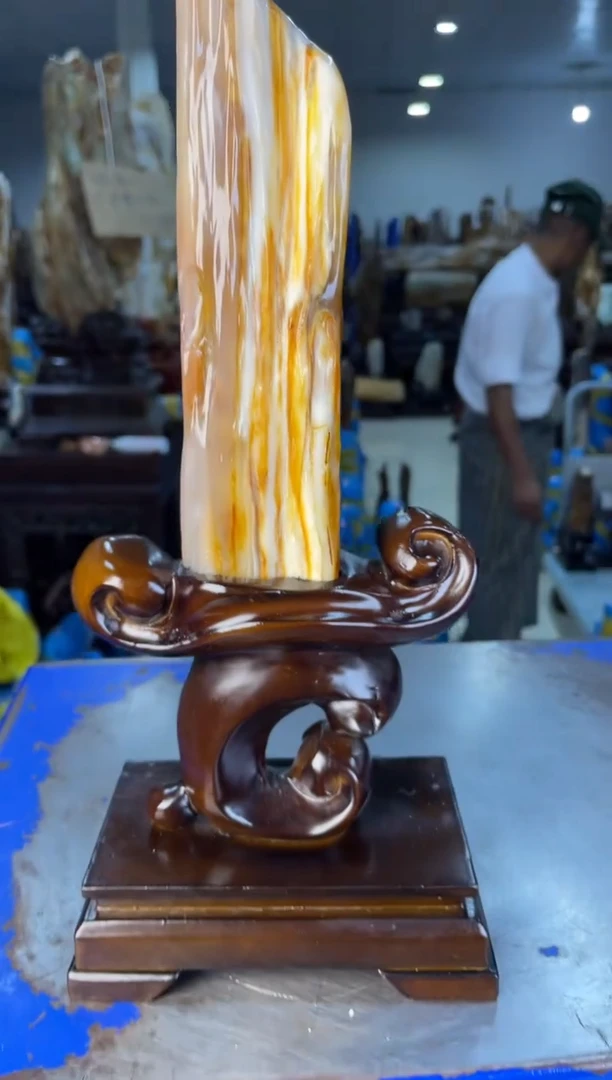 未镶嵌摆件硅化玉30