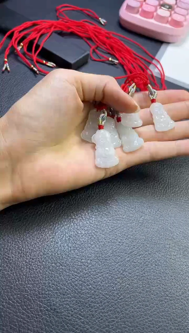 颈饰未镶嵌翡翠宝宝佛L0901-4发一件