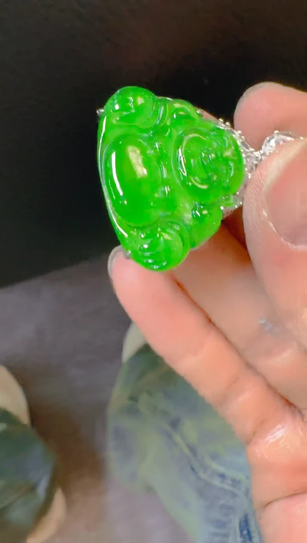 吊坠(赠链)银S925镶嵌翡翠天然A货翡翠