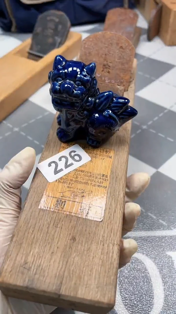 瓷片陶瓷如图所示周边