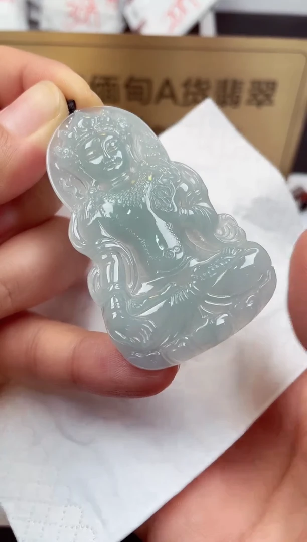 翡翠未镶嵌颈饰天然缅甸翡翠A货