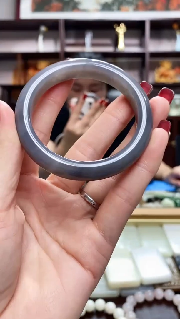 未镶嵌手镯和田玉55