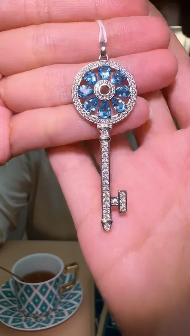 银S925镶嵌吊坠托帕石045d