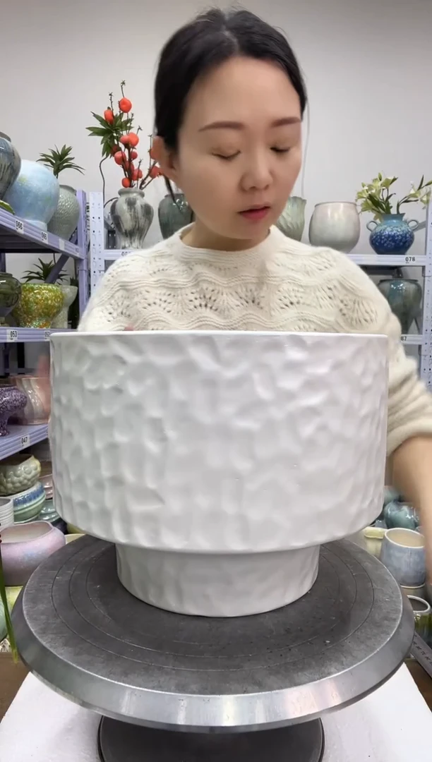 【1.3】花盆尺寸 高： 19 口：25