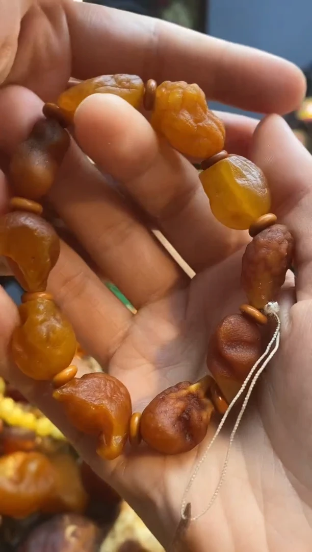 未镶嵌琥珀手串手串