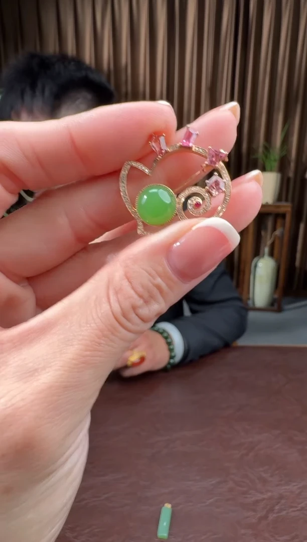 颈饰18K金镶嵌和田玉114钧然11.10多样性拍一发一