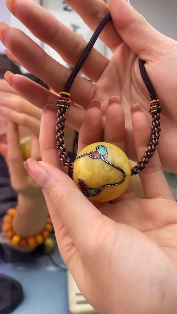 【闪购商品】蜜蜡珠宝奇石未镶嵌假一罚十，022.34